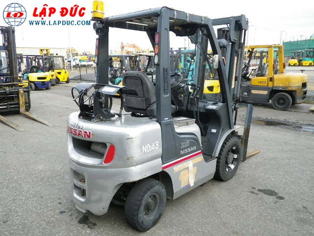 Công ty Xe nâng Lập Đức