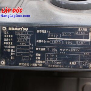 Xe nâng KOMATSU 3 tấn dầu FD30T-17 giá rẻ