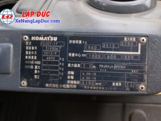 Xe nâng KOMATSU 3 tấn dầu FD30T-17 giá rẻ