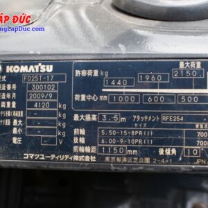 Xe Nâng KOMATSU 2.5 tấn FD25T-17, máy dầu số tự động, gắn mâm xoay 360 độ 21