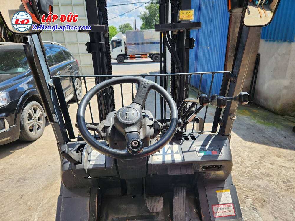 Xe có góc nhìn thoáng, rộng giúp tài xế dễ dàng thao tác