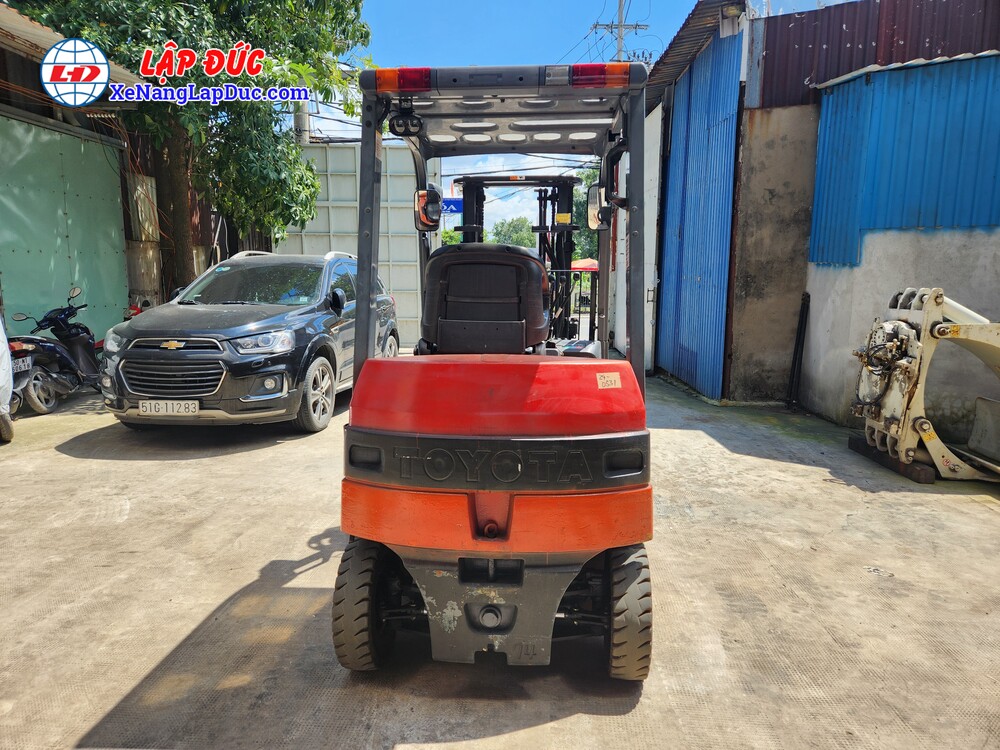 Xe nâng điện 1.4 tấn ngồi lái Toyota 7FB14 #55862 7