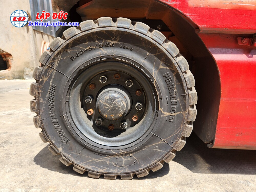 Xe sử dụng lốp sau kích thước 500 8