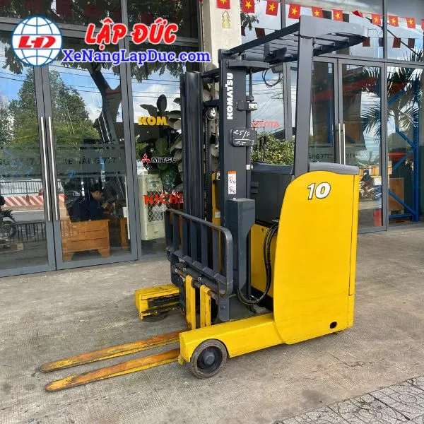 Xe Nâng Điện Đứng 1 Tấn KOMATSU FB10RL-15