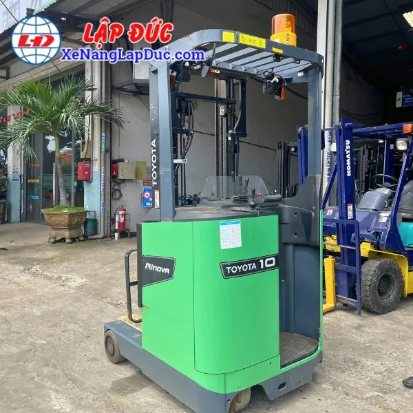 xe-nang-dien-dung-1-tan-toyota-8fbr10-2 (6) Xe Nâng Điện Đứng 1 Tấn TOYOTA 8FBR10