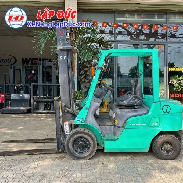 Xe Nâng Dầu 2.5 Tấn MITSUBISHI FDE25T