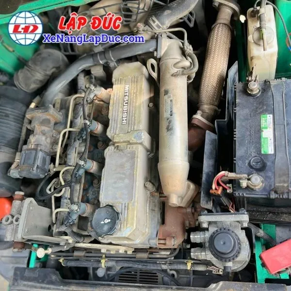 Xe Nâng Dầu 2.5 Tấn MITSUBISHI FDE25T