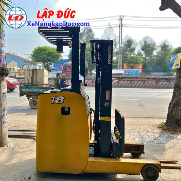 Xe Nâng Điện Đứng Lái 1.8 Tấn KOMATSU FB18RL-15