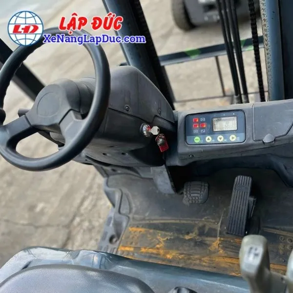 Xe Nâng Điện Ngồi Lái 1.5 Tấn KOMATSU FB15-12
