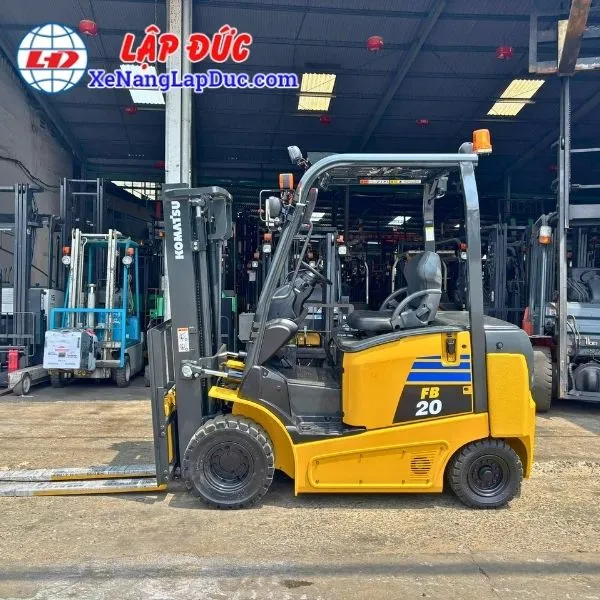 Xe Nâng Điện Ngồi Lái 2 Tấn KOMATSU FB20-12