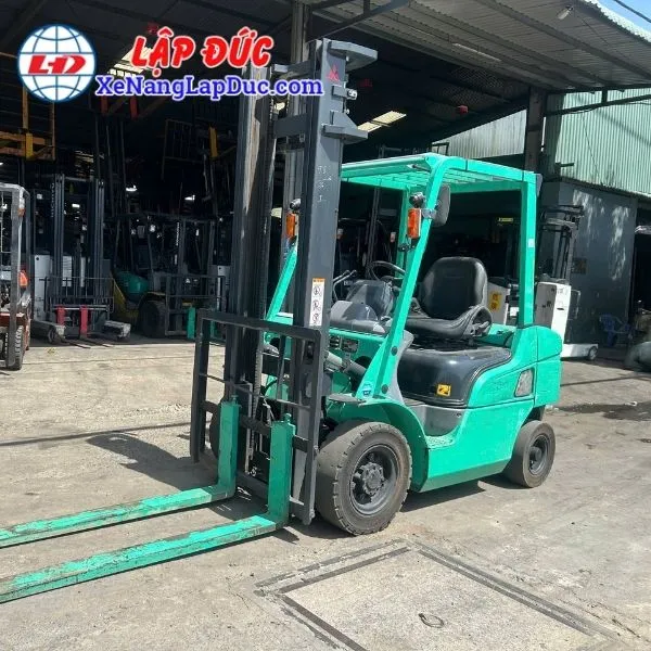 Xe Nâng Dầu 2.5 Tấn MITSUBISHI FDE25T