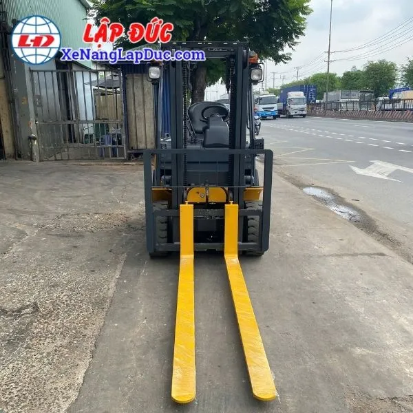 Xe Nâng Điện Ngồi Lái 2.5 Tấn KOMATSU FB25-12
