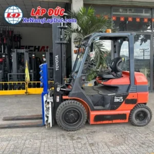 Xe Nâng Điện Ngồi Lái 3 Tấn TOYOTA 8FB30