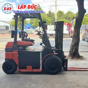 Xe Nâng Điện Ngồi Lái 3 Tấn TOYOTA 8FB30