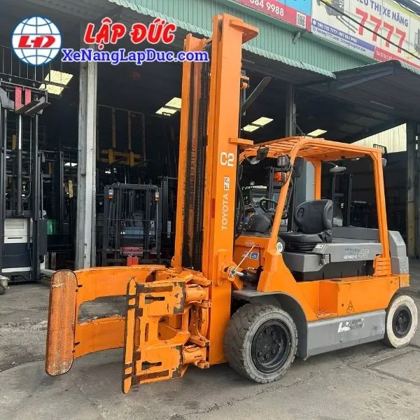 xe-nang-dien-ngoi-lai-4-tan-toyota-7fbm40 (1) Xe Nâng Điện Ngồi Lái 4 Tấn TOYOTA 7FBM40