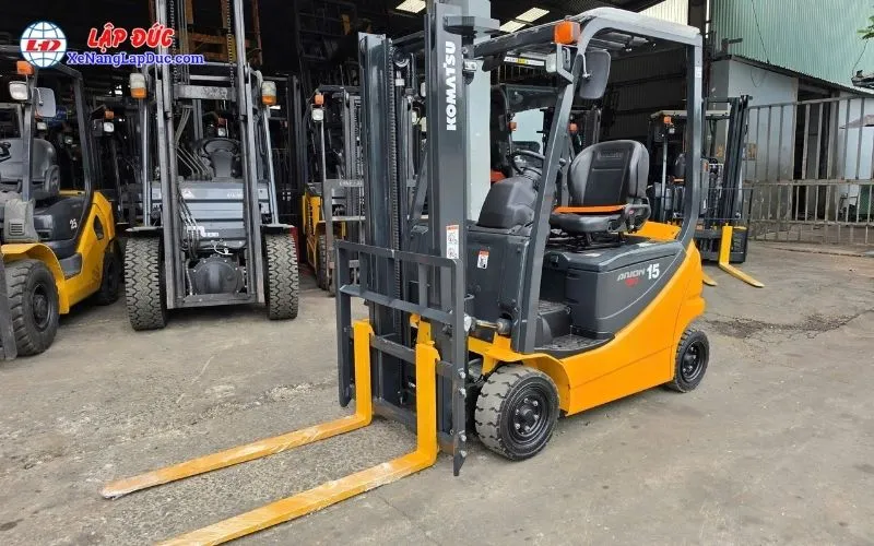 Xe Nâng Điện Ngồi Lái 1.5 Tấn KOMATSU FB15-12