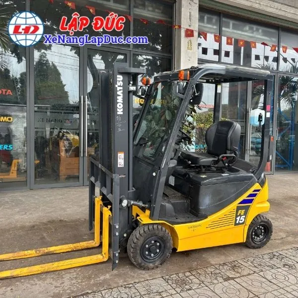 xe-nang-dien-ngoi-lai-1-5-tan-komatsu-fe15-1-2 (1) Xe Nâng Điện Ngồi Lái 1.5 Tấn KOMATSU FE15-1