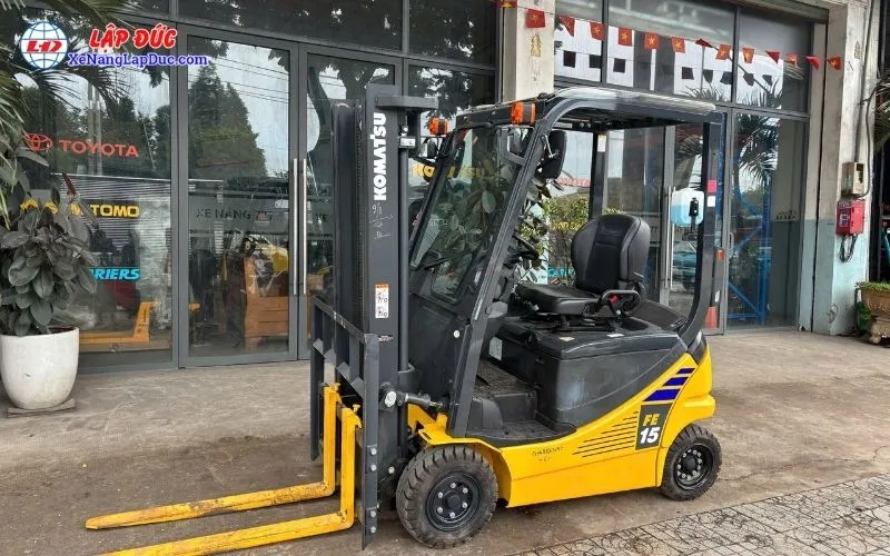 Xe Nâng Điện Ngồi Lái 1.5 Tấn KOMATSU FE15-1