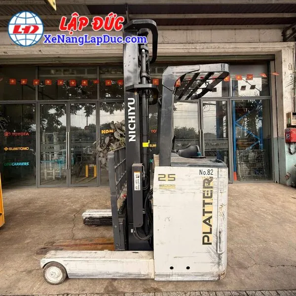 Xe Nâng Điện Đứng Lái 2.5 Tấn NICHIYU FBRM25-80-430AF