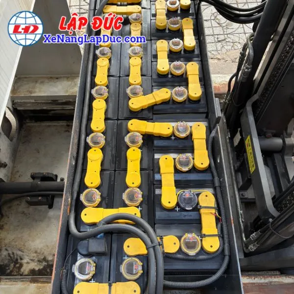 Xe Nâng Điện Đứng Lái 2 Tấn NICHIYU FBRM20-80B-450SF