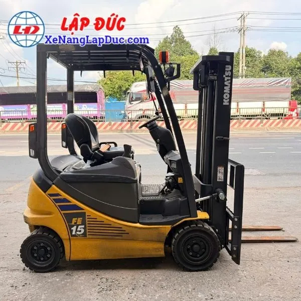 Xe Nâng Điện Ngồi Lái 1.5 Tấn KOMATSU FE15-1