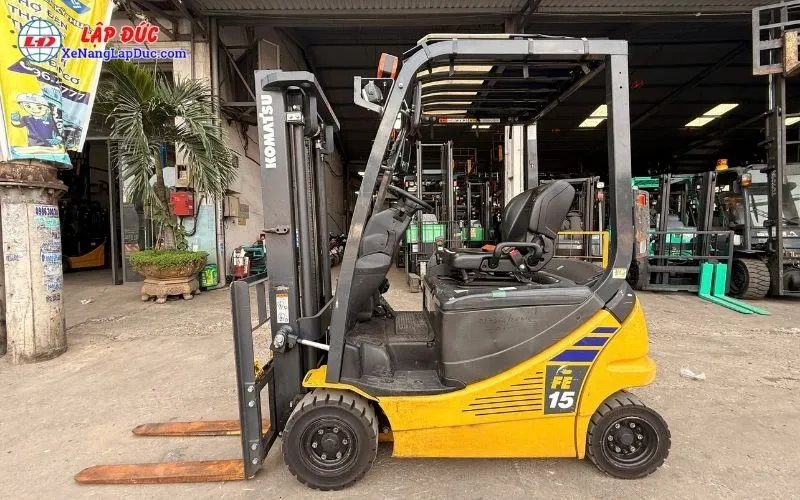 Xe Nâng Điện Ngồi Lái 1.5 Tấn KOMATSU FE15-1