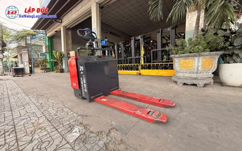 Xe nâng tay điện 2 tấn NICHIYU PLD20S-70-WH12Z